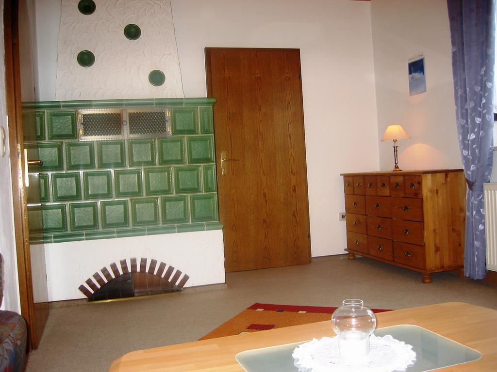 Ferienwohnungen Haus Waltraud Steinwiesen المظهر الخارجي الصورة